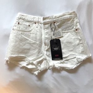 With Tags! Levi’s premium 501 shorts high rise. White